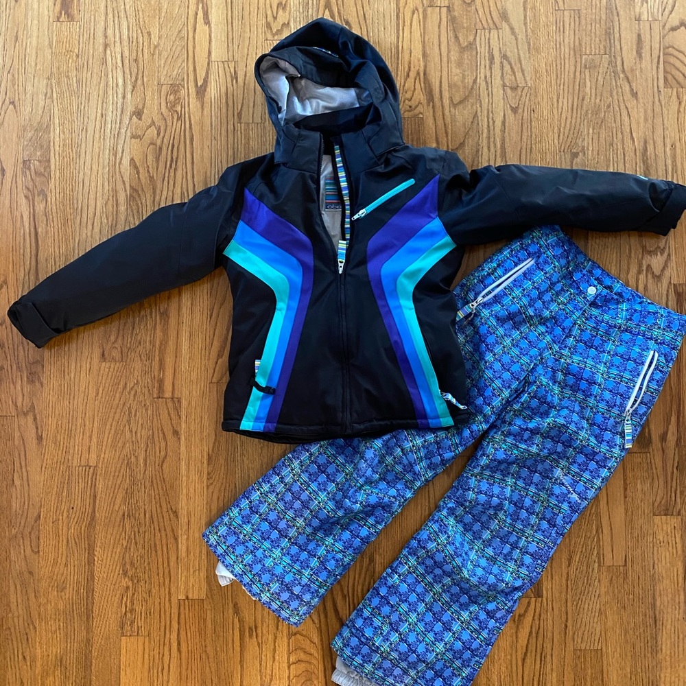 Girl’s matching ski snow set